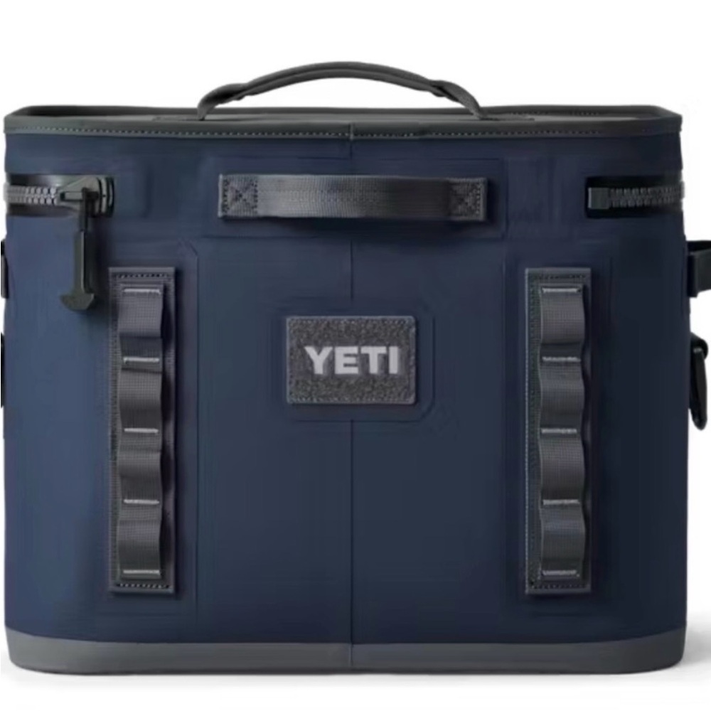 Yeti Hopper Flip Cooler 18 - Navy and Gray